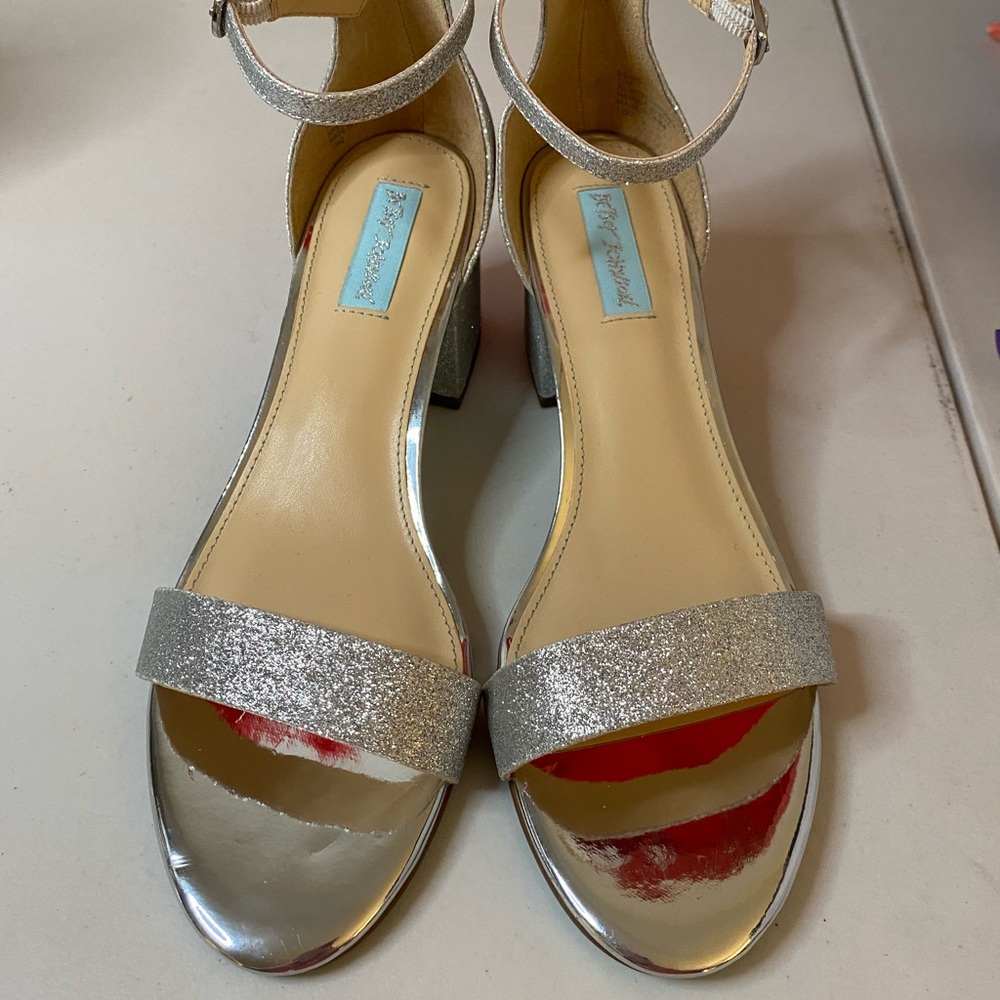 Blue Betsy Johnson Miri Silver Glitter Block Heel Ankle Strap Sandal Size 10M